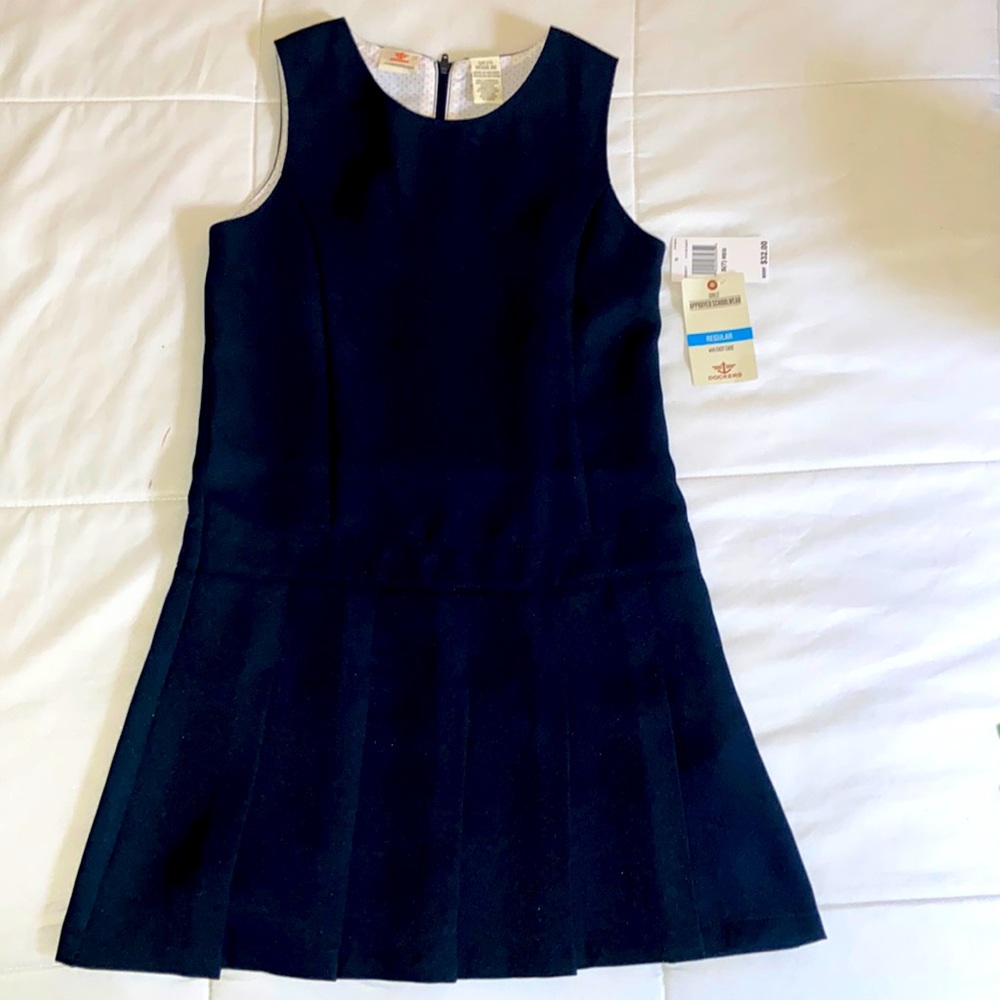 Dockers School uniform dress Size: S/C 7 Regular. Pleated Dark blue Dress. EUC
